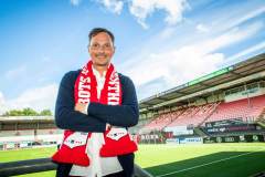 Trainer Robin Peter bij FC Emmen